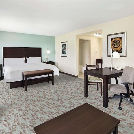 Hampton Inn And Suites Savannah-Airport Exterior photo